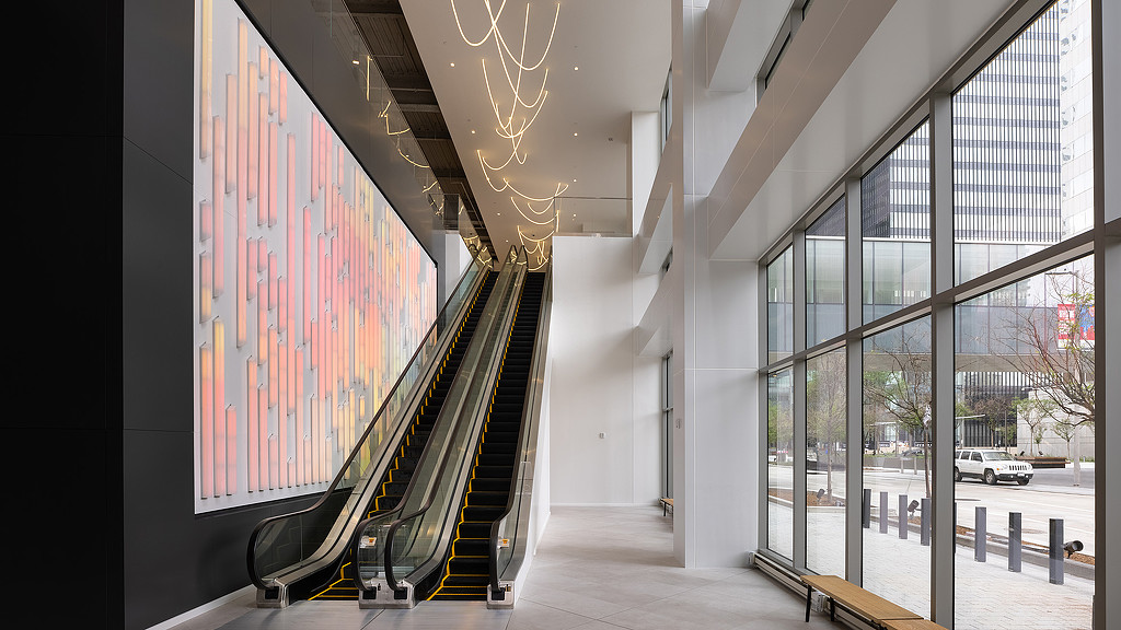 The Highlight at Houston Center interior